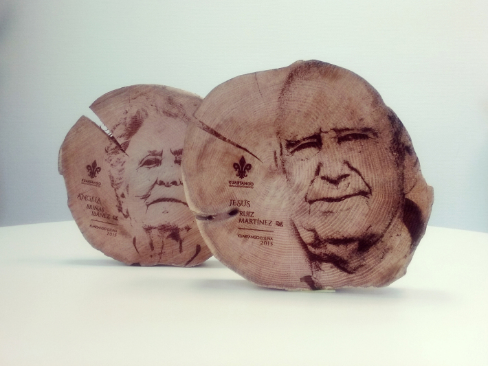 Diseño gráfico Araba, Homenaje Mayores, kuartango, grabado láser madera, grabolaser